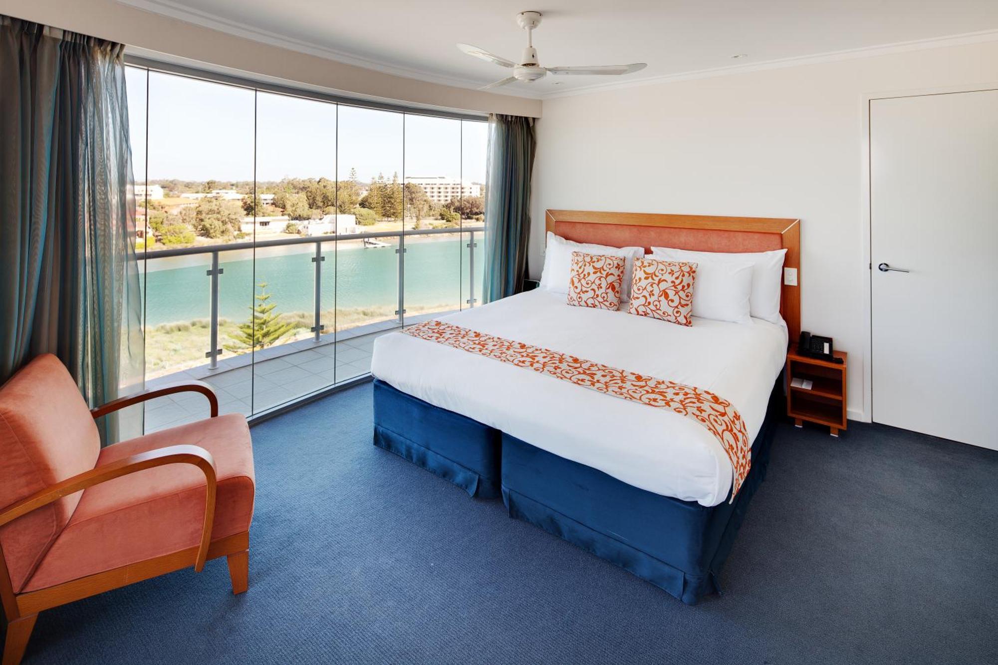 Seashells Resort Mandurah